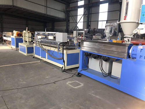 型材生产线
